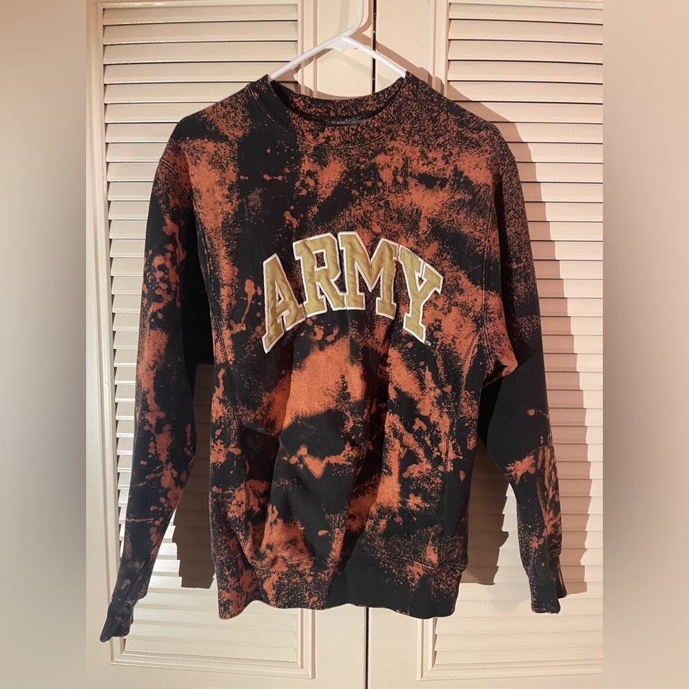 Bleached army sweatshirt